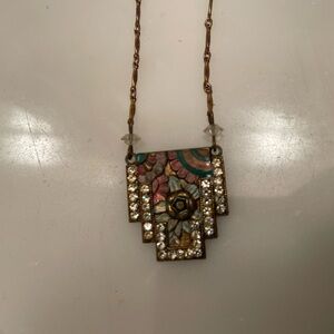 Art Deco design pendant